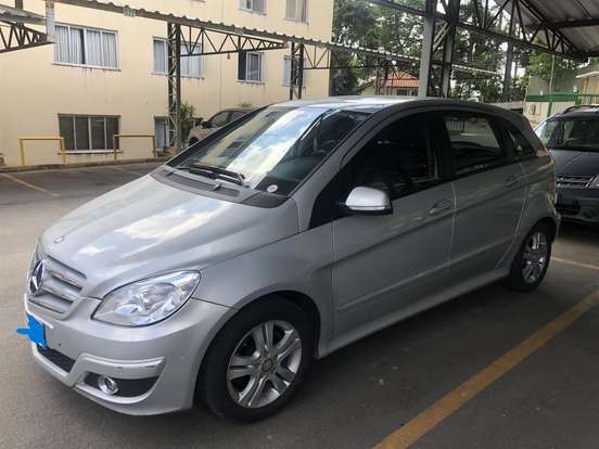 MERCEDES-BENZ-B 180-2010