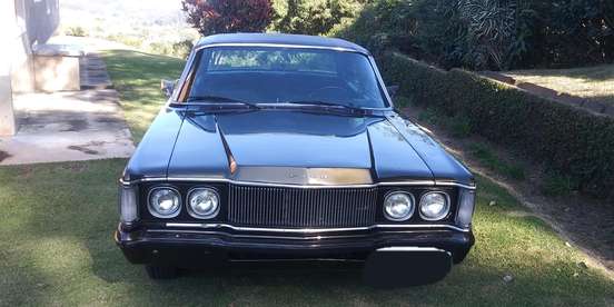 FORD-GALAXIE-1977
