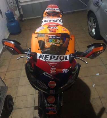 HONDA-CBR 1000RR REPSOL-2010