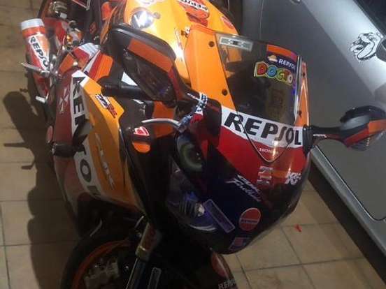 HONDA-CBR 1000RR REPSOL HONDA-CBR 1000RR REPSOL-2010