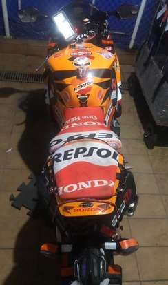 HONDA-CBR 1000RR REPSOL-2010