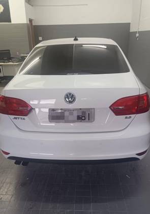 VOLKSWAGEN JETTA 2.0 COMFORTLINE FLEX 4P TIPTRONIC