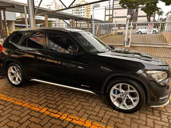 BMW-X1-2015