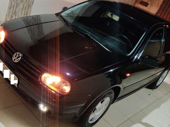 VOLKSWAGEN-GOLF-1.6 MI 8V GASOLINA 4P MANUAL VOLKSWAGEN-GOLF-2002