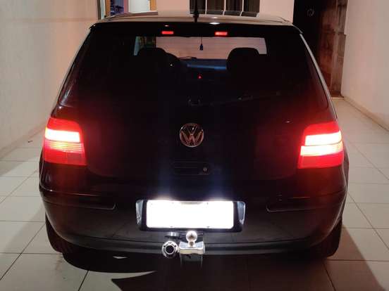 VOLKSWAGEN-GOLF-1.6 MI 8V GASOLINA 4P MANUAL VOLKSWAGEN-GOLF-2002