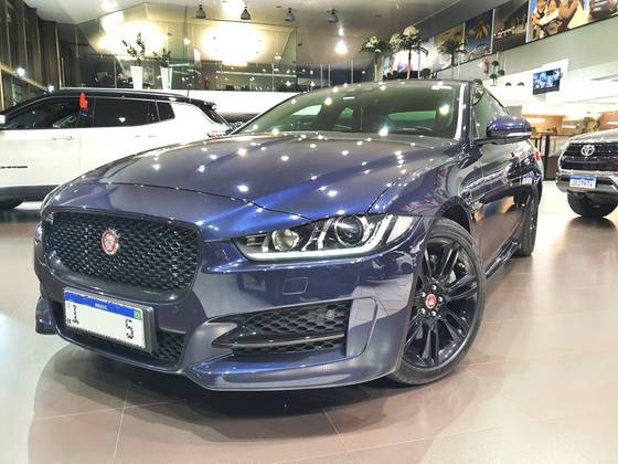 JAGUAR XE 2.0 16V INGENIUM P250 GASOLINA R-SPORT 4P AUTOMÁTICO