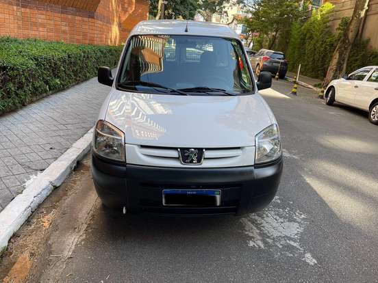 PEUGEOT-PARTNER-2021