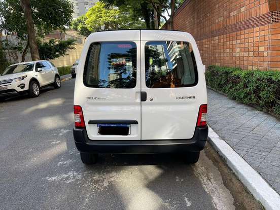 PEUGEOT-PARTNER-1.6 FURGÃO 800KG 16V FLEX 3P MANUAL PEUGEOT-PARTNER-2021