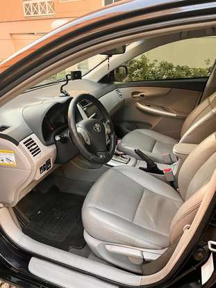 TOYOTA-COROLLA-2012