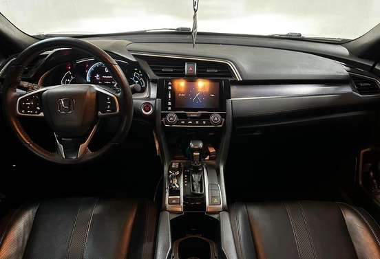 HONDA-CIVIC-2018