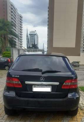 MERCEDES-BENZ-B 180-1.7 8V GASOLINA 4P AUTOMÁTICO MERCEDES-BENZ-B 180-2011