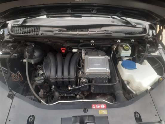 MERCEDES-BENZ-B 180-1.7 8V GASOLINA 4P AUTOMÁTICO MERCEDES-BENZ-B 180-2011