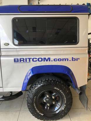 LAND ROVER-DEFENDER-2001