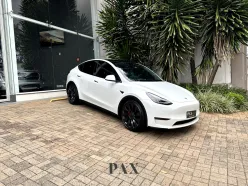 Tesla model shop y p100d