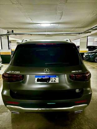 MERCEDES-BENZ-GLB 200-2021