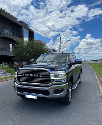 RAM 3500 6.7 I6 TURBO DIESEL LARAMIE CD 4X4 AUTOMÁTICO