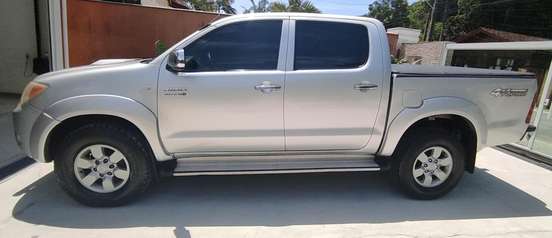 TOYOTA-HILUX-2007