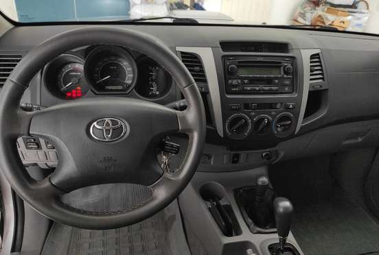 TOYOTA-HILUX-2007