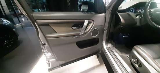 LAND ROVER-DISCOVERY SPORT-2020