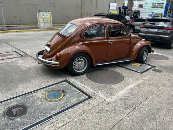 VOLKSWAGEN-FUSCA-1.3 8V GASOLINA 2P MANUAL VOLKSWAGEN-FUSCA-1982