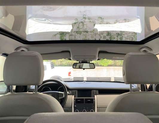 LAND ROVER-DISCOVERY SPORT-2015