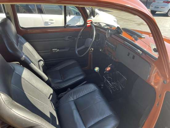 VOLKSWAGEN-FUSCA-1982