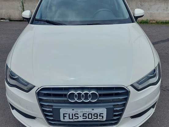 AUDI-A3-1.4 TFSI SEDAN ATTRACTION 16V GASOLINA 4P S-TRONIC AUDI-A3-2013