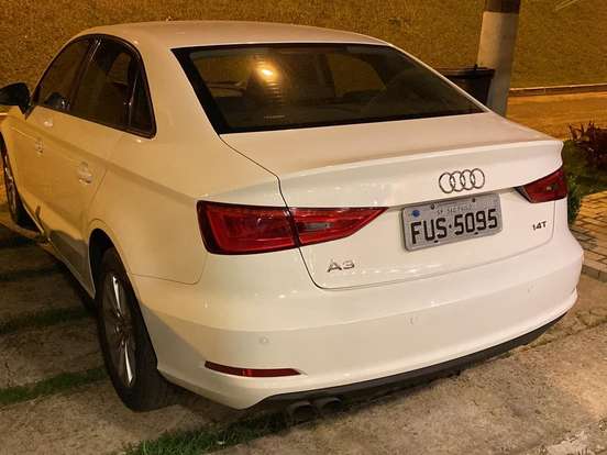 AUDI-A3-1.4 TFSI SEDAN ATTRACTION 16V GASOLINA 4P S-TRONIC AUDI-A3-2013