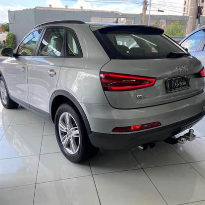 AUDI-Q3-2012