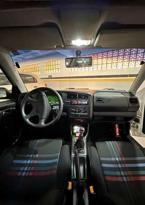 VOLKSWAGEN-GOLF-1994