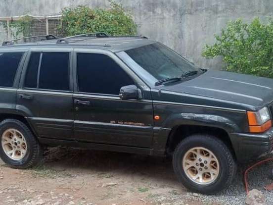 JEEP-GRAND CHEROKEE-5.2 LIMITED 4X4 V8 16V GASOLINA 4P AUTOMÁTICO JEEP-GRAND CHEROKEE-1997