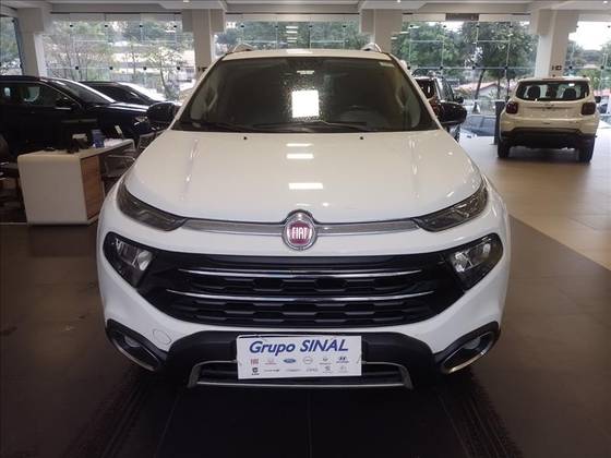 FIAT TORO 2.0 16V TURBO DIESEL VOLCANO 4WD AT9