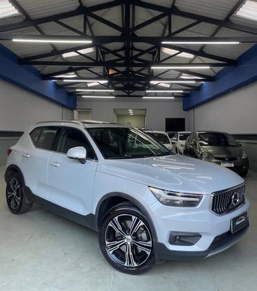 VOLVO XC40 1.5 T5 RECHARGE INSCRIPTION GEARTRONIC