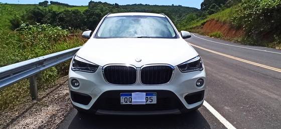 BMW X1 2.0 16V TURBO ACTIVEFLEX SDRIVE20I 4P AUTOMÁTICO