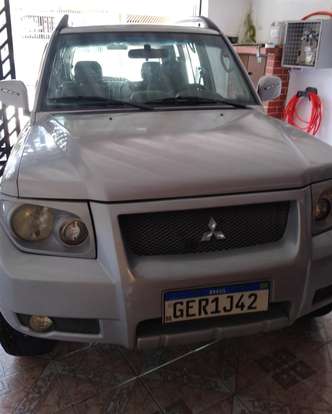 MITSUBISHI-PAJERO TR4-2.0 4X4 16V FLEX 4P MANUAL MITSUBISHI-PAJERO TR4-2009