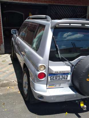 MITSUBISHI-PAJERO TR4-2009