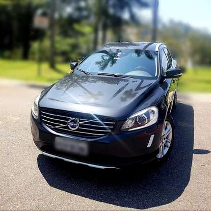 VOLVO-XC60-2014