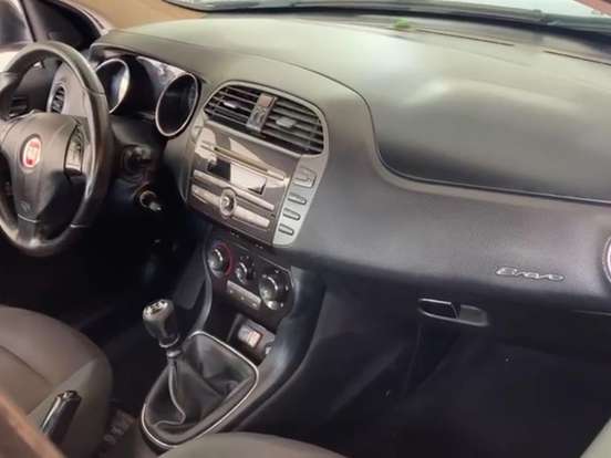FIAT-BRAVO-1.8 ESSENCE 16V FLEX 4P MANUAL FIAT-BRAVO-2011