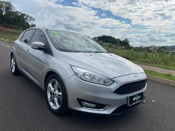 FORD FOCUS 1.6 SE 16V FLEX 4P MANUAL