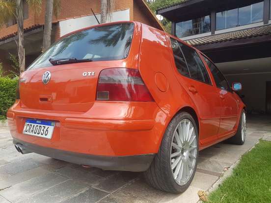 VOLKSWAGEN-GOLF-1.8 MI GTI 20V 150CV TURBO GASOLINA 4P MANUAL VOLKSWAGEN-GOLF-1998