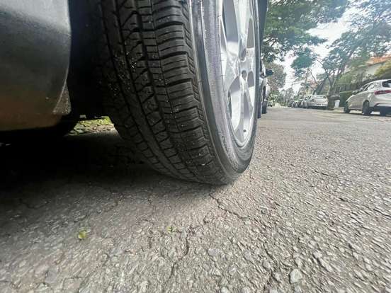 VOLVO-XC60-2012