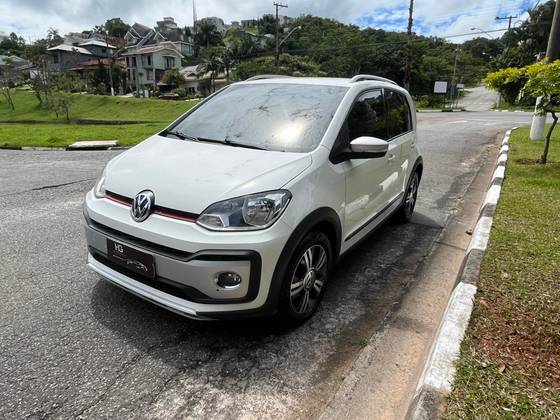 VOLKSWAGEN CROSS UP 1.0 TSI 12V FLEX 4P MANUAL