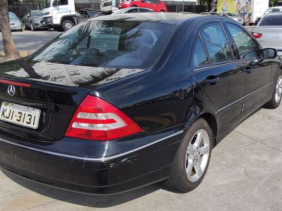 MERCEDES-BENZ-C 230-2.5 AVANTGARDE V6 24V GASOLINA 4P AUTOMÁTICO MERCEDES-BENZ-C 230-2005