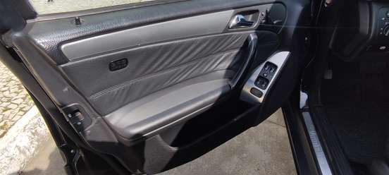 MERCEDES-BENZ-C 230-2005