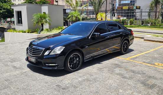 MERCEDES-BENZ-E 500-2011