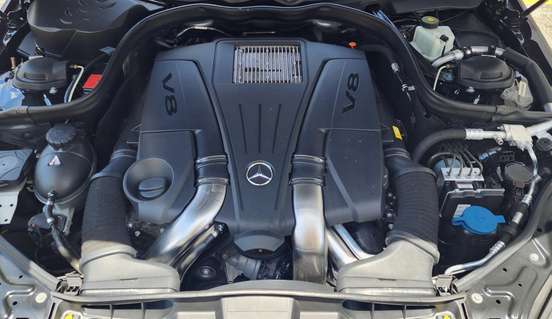 MERCEDES-BENZ-E 500-2011