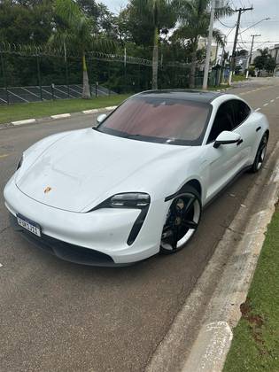 PORSCHE TAYCAN 4S ELÉTRICO