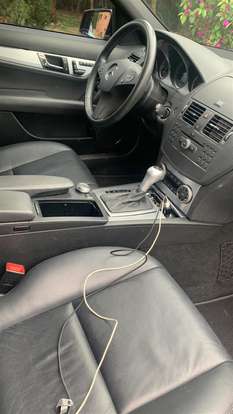 MERCEDES-BENZ-C 200-2010