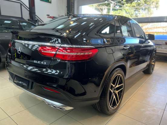 MERCEDES-BENZ-GLE 43 AMG-2016