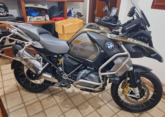 BMW-R 1250 GS ADVENTURE PREMIUM + EXCLUSIVE-2020